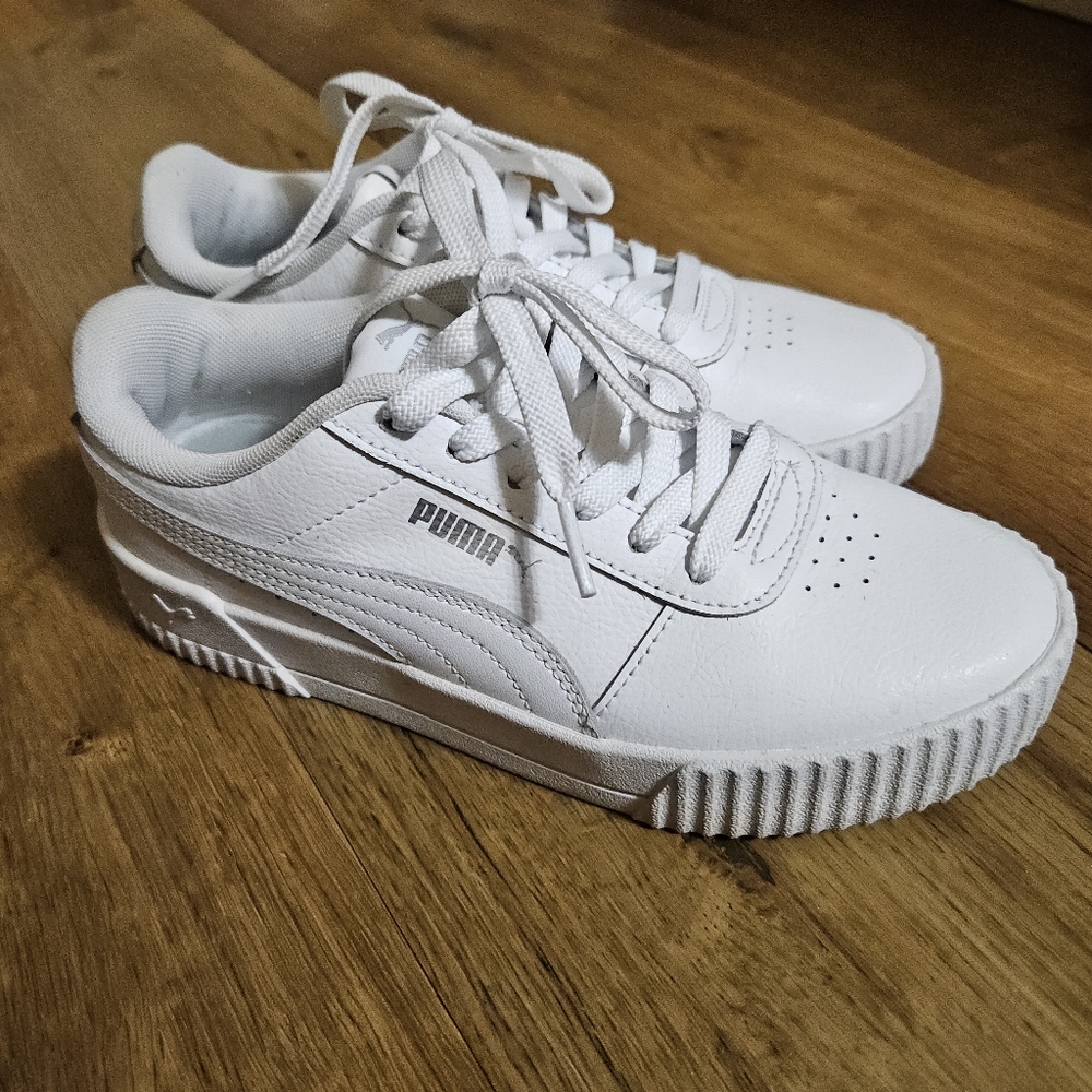 Puma Carina All White Leather Women’s Sneakers Size US 6